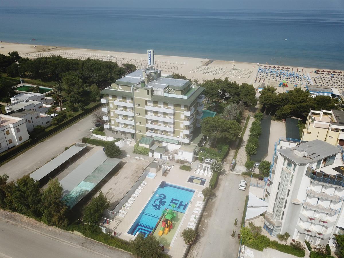 Hotel Smeraldo Giulianova Exterior photo